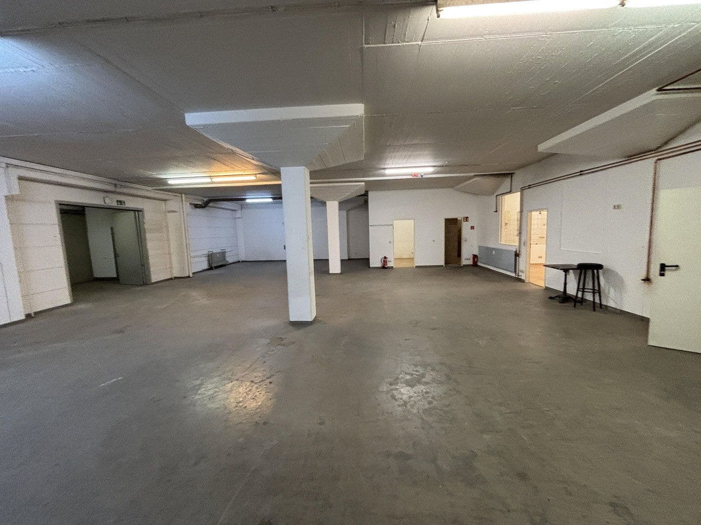 Pronájem nebytového prostoru 287 m², Schultenhofstr. 19, Mülheim an der Ruhr, Severní Porýní-Vestfálsko Pronájem nebytového prostoru 287 m², Schultenhofstr. 19, Mülheim an der Ruhr, Severní Porýní-Vestfálsko