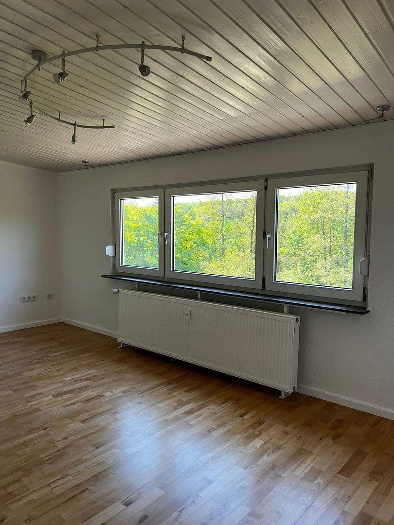 Prodej bytu 3+1 60 m², Münzenbergstraße 16, Wiesbaden, Hessen Prodej bytu 3+1 60 m², Münzenbergstraße 16, Wiesbaden, Hessen