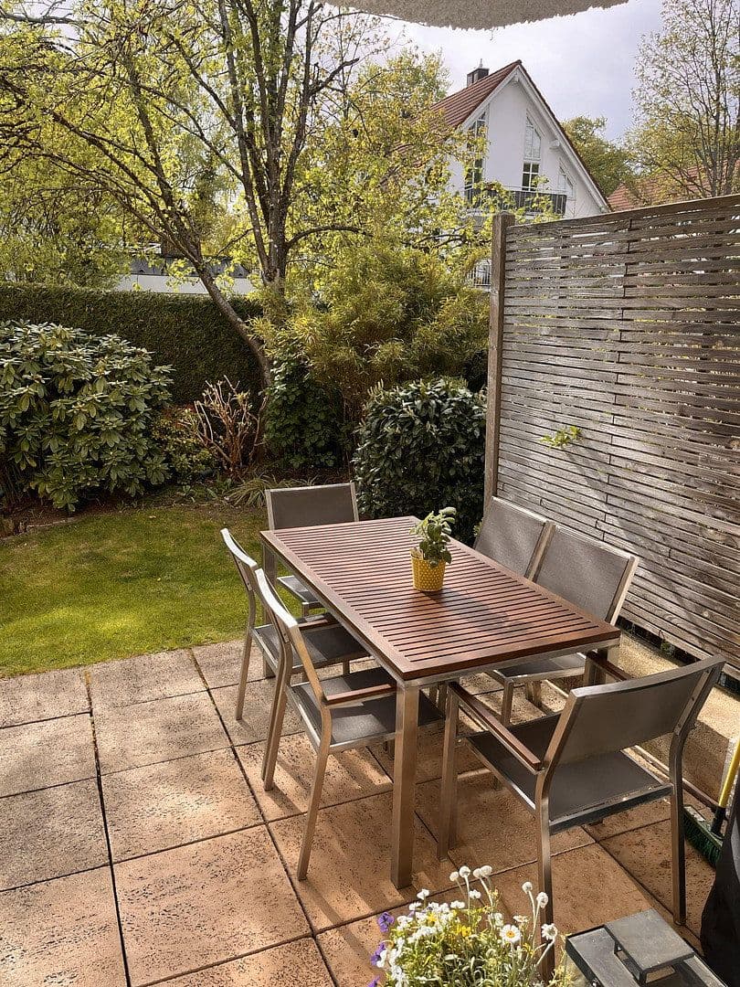 Prodej bytu 3+1 92 m², München, Bavorsko Prodej bytu 3+1 92 m², München, Bavorsko