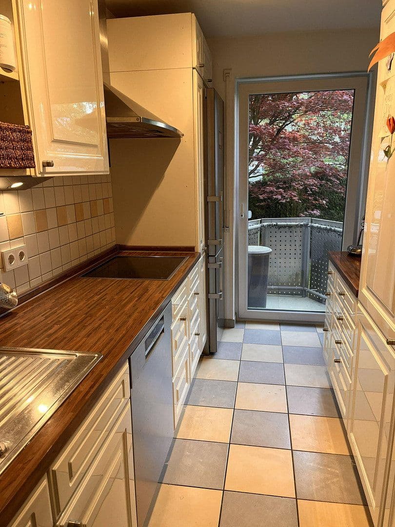 Prodej bytu 3+1 92 m², München, Bavorsko Prodej bytu 3+1 92 m², München, Bavorsko