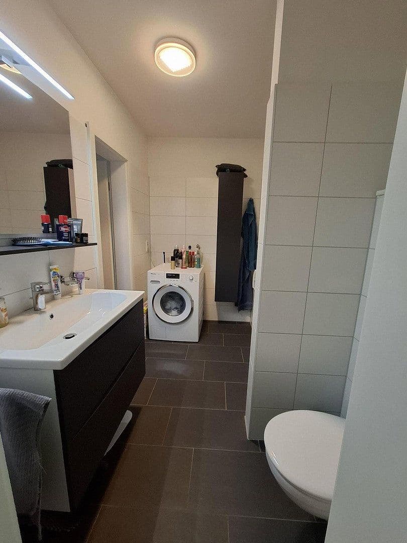Pronájem bytu 4+1 109 m², Volksdorfer Weg 54c, Hamburg, Hamburg Pronájem bytu 4+1 109 m², Volksdorfer Weg 54c, Hamburg, Hamburg