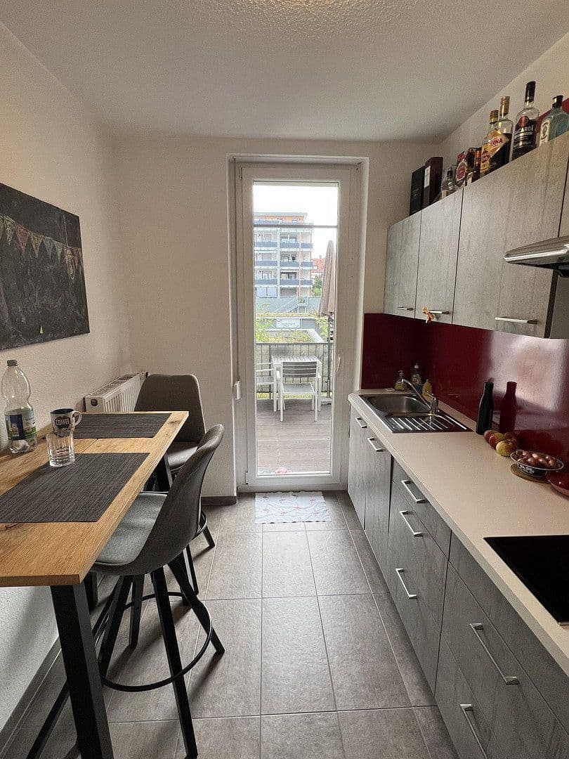 Pronájem bytu 2+1 60 m², Singen (Hohentwiel), Bádensko-Württembersko Pronájem bytu 2+1 60 m², Singen (Hohentwiel), Bádensko-Württembersko