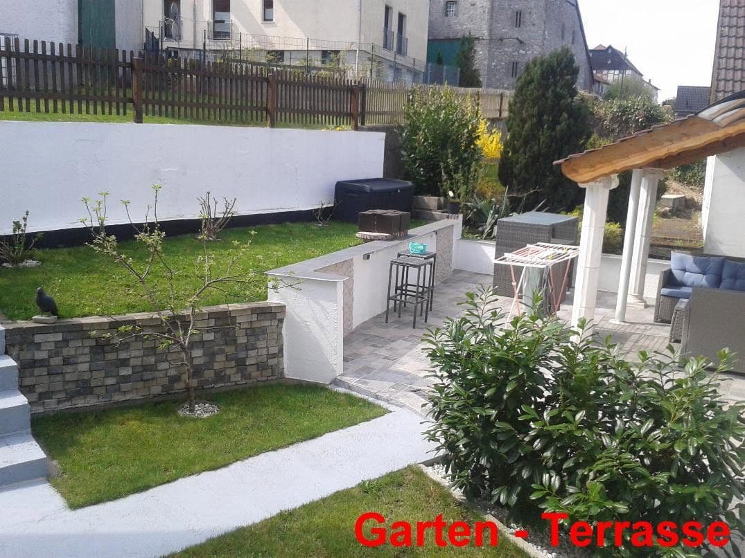 Prodej domu 117 m², pozemek 460 m², Rüthen, Severní Porýní-Vestfálsko Prodej domu 117 m², pozemek 460 m², Rüthen, Severní Porýní-Vestfálsko