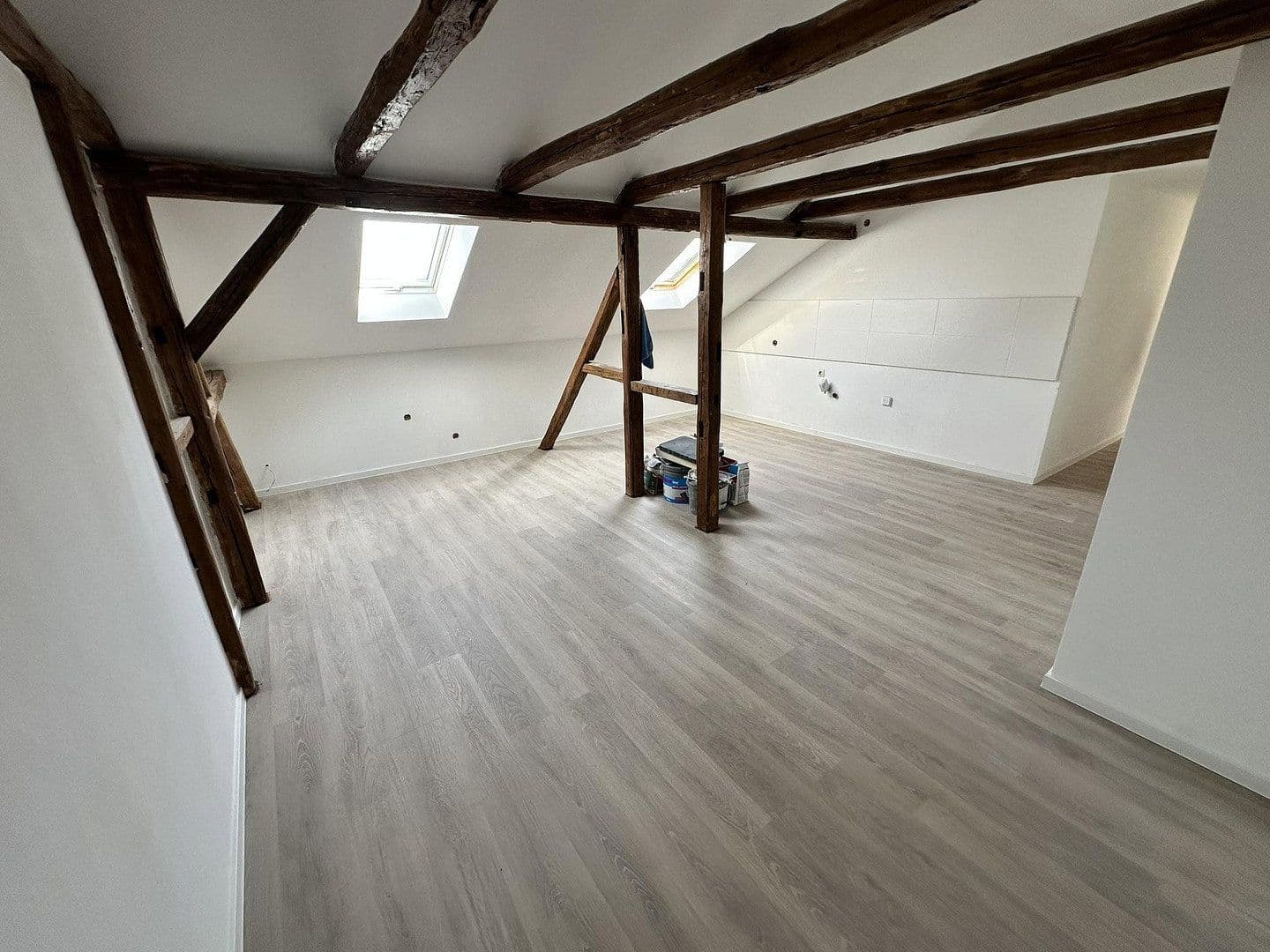Pronájem bytu 3+1 78 m², Bergstraße 56, Apolda, Durynsko Pronájem bytu 3+1 78 m², Bergstraße 56, Apolda, Durynsko