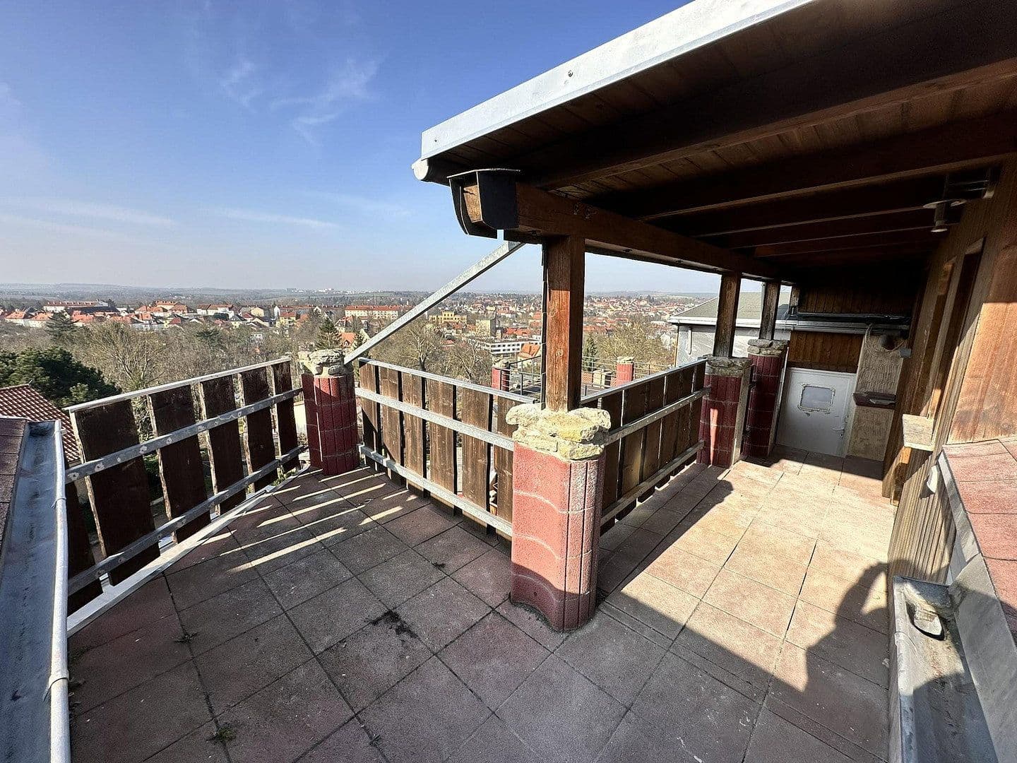 Pronájem bytu 3+1 78 m², Bergstraße 56, Apolda, Durynsko Pronájem bytu 3+1 78 m², Bergstraße 56, Apolda, Durynsko