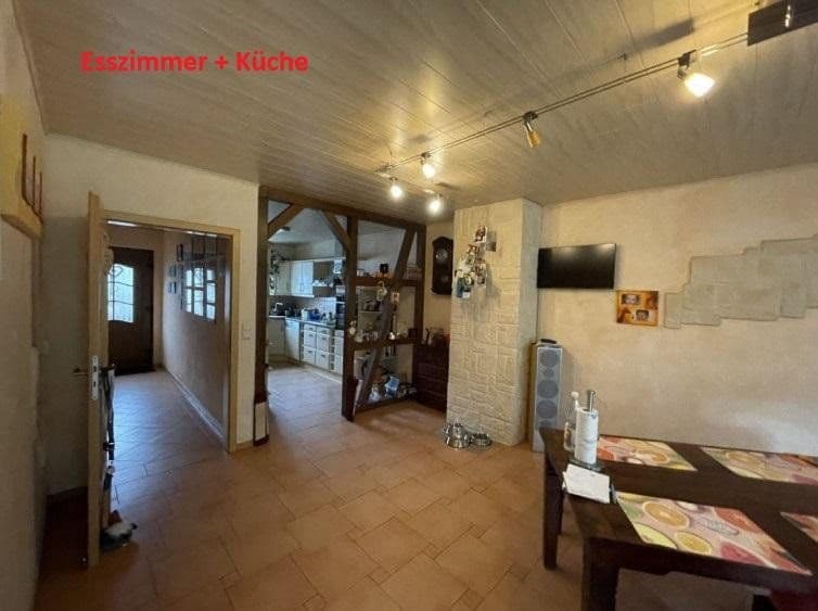 Prodej domu 208 m², pozemek 500 m², Zur Salze 7, Rudolstadt, Durynsko Prodej domu 208 m², pozemek 500 m², Zur Salze 7, Rudolstadt, Durynsko