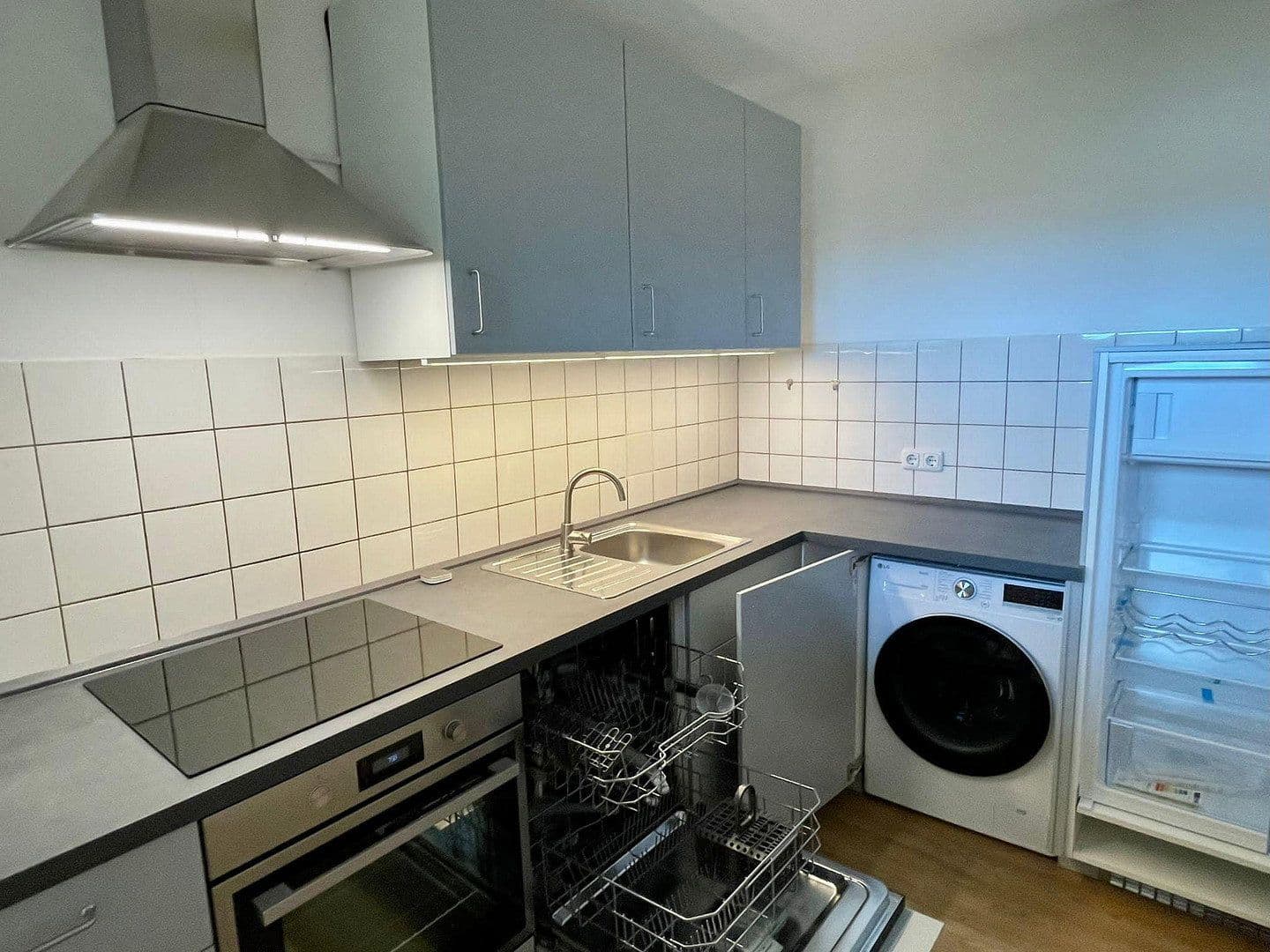 Pronájem bytu 2+1 64 m², Celler Str. 24 E, Braunschweig, Dolní Sasko Pronájem bytu 2+1 64 m², Celler Str. 24 E, Braunschweig, Dolní Sasko