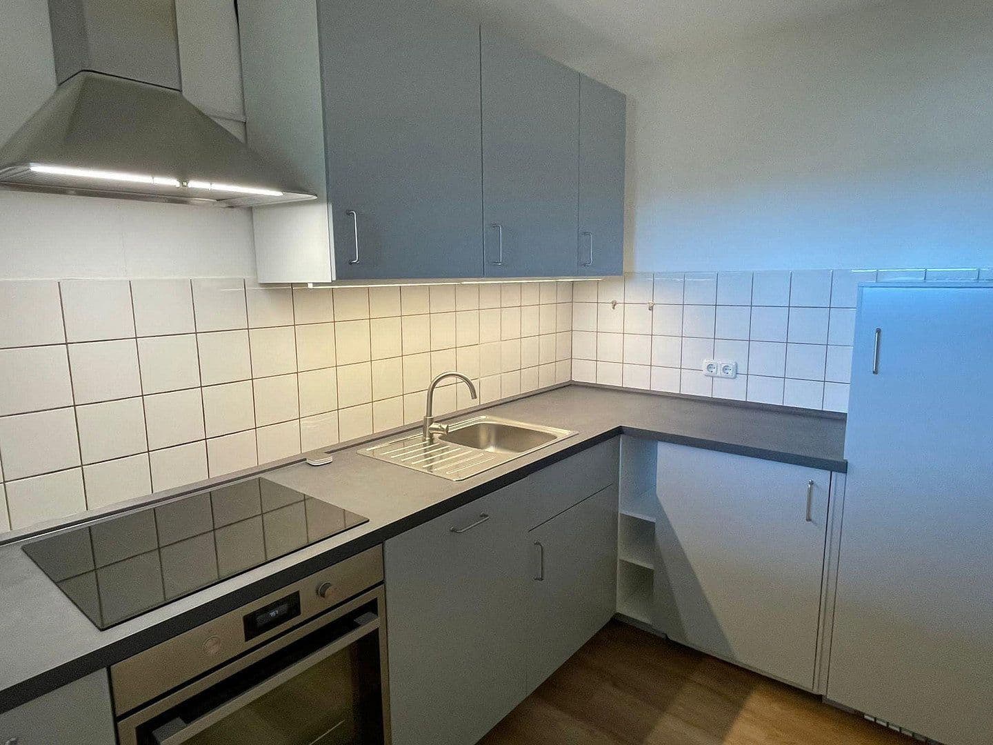 Pronájem bytu 2+1 64 m², Celler Str. 24 E, Braunschweig, Dolní Sasko Pronájem bytu 2+1 64 m², Celler Str. 24 E, Braunschweig, Dolní Sasko