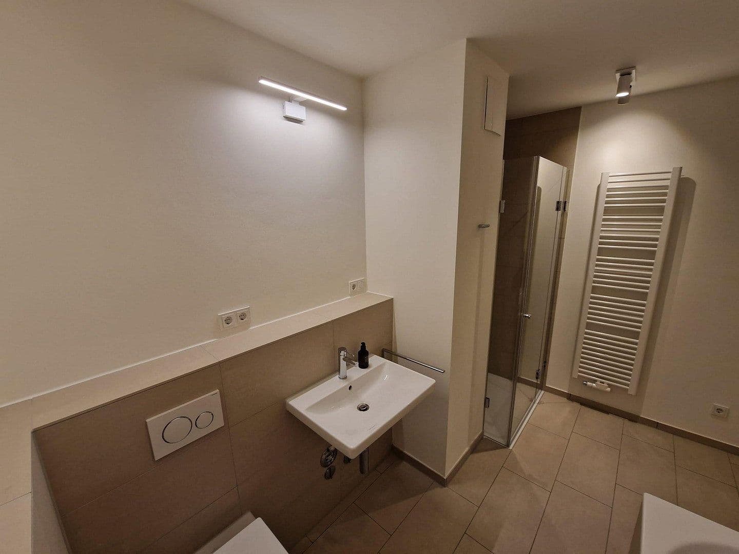 Pronájem bytu 2+1 67 m², Hardorffsweg 12, Hamburg, Hamburg Pronájem bytu 2+1 67 m², Hardorffsweg 12, Hamburg, Hamburg
