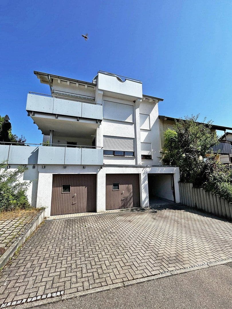 Pronájem bytu 3+kk 89 m², Lauffen am Neckar, Bádensko-Württembersko Pronájem bytu 3+kk 89 m², Lauffen am Neckar, Bádensko-Württembersko