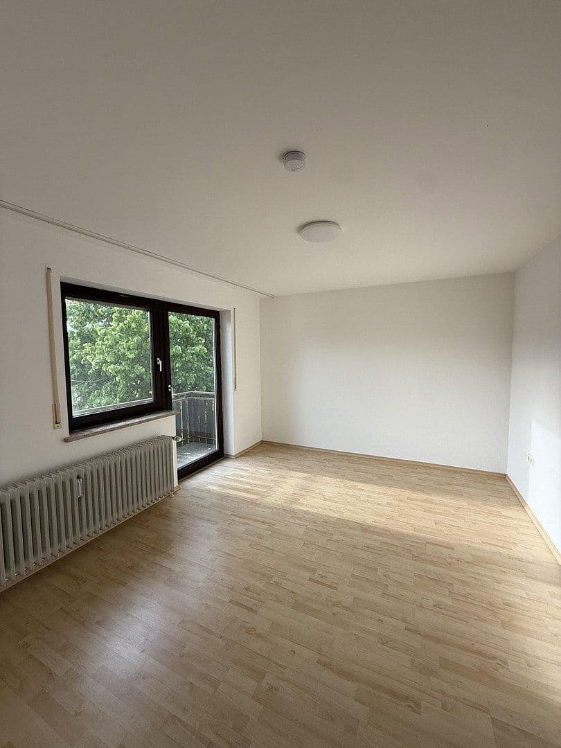 Pronájem bytu 3+1 107 m², Günzburg, Bavorsko Pronájem bytu 3+1 107 m², Günzburg, Bavorsko