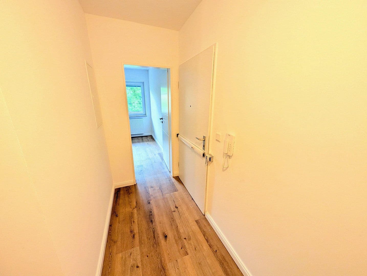Prodej bytu 3+1 78 m², Walddörfer Str. 374, Hamburg, Hamburg Prodej bytu 3+1 78 m², Walddörfer Str. 374, Hamburg, Hamburg