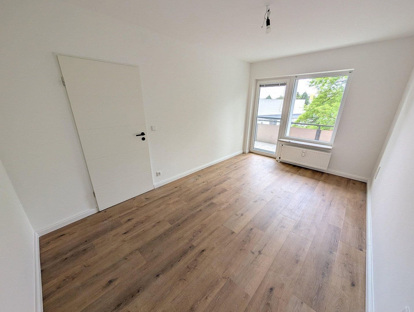 Prodej bytu 3+1 78 m², Walddörfer Str. 374, Hamburg, Hamburg Prodej bytu 3+1 78 m², Walddörfer Str. 374, Hamburg, Hamburg