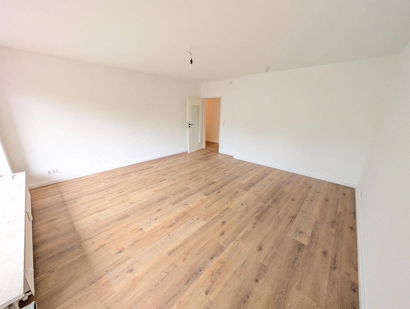 Prodej bytu 3+1 78 m², Walddörfer Str. 374, Hamburg, Hamburg Prodej bytu 3+1 78 m², Walddörfer Str. 374, Hamburg, Hamburg