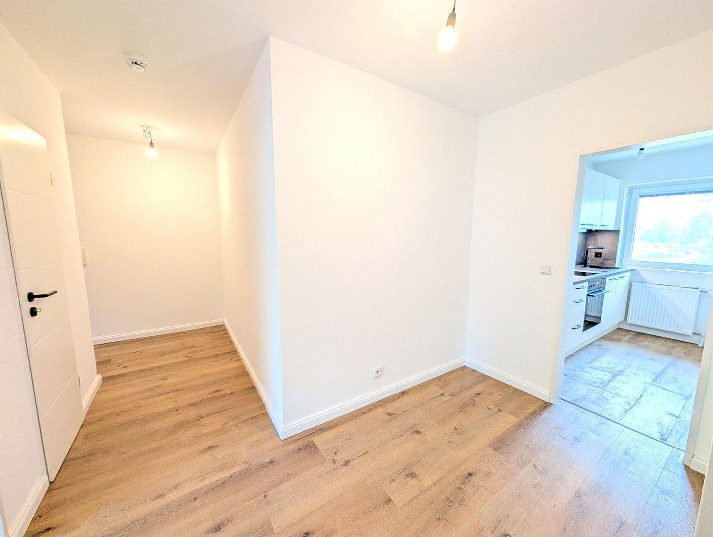 Prodej bytu 3+1 78 m², Walddörfer Str. 374, Hamburg, Hamburg Prodej bytu 3+1 78 m², Walddörfer Str. 374, Hamburg, Hamburg