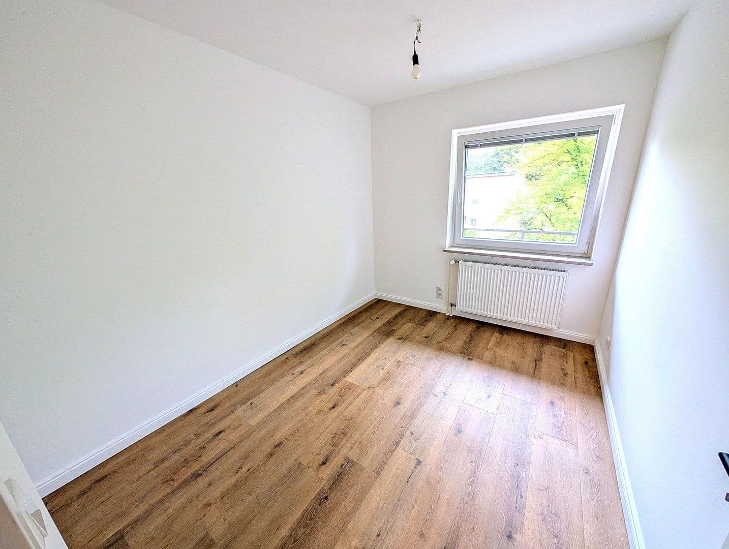 Prodej bytu 3+1 78 m², Walddörfer Str. 374, Hamburg, Hamburg Prodej bytu 3+1 78 m², Walddörfer Str. 374, Hamburg, Hamburg