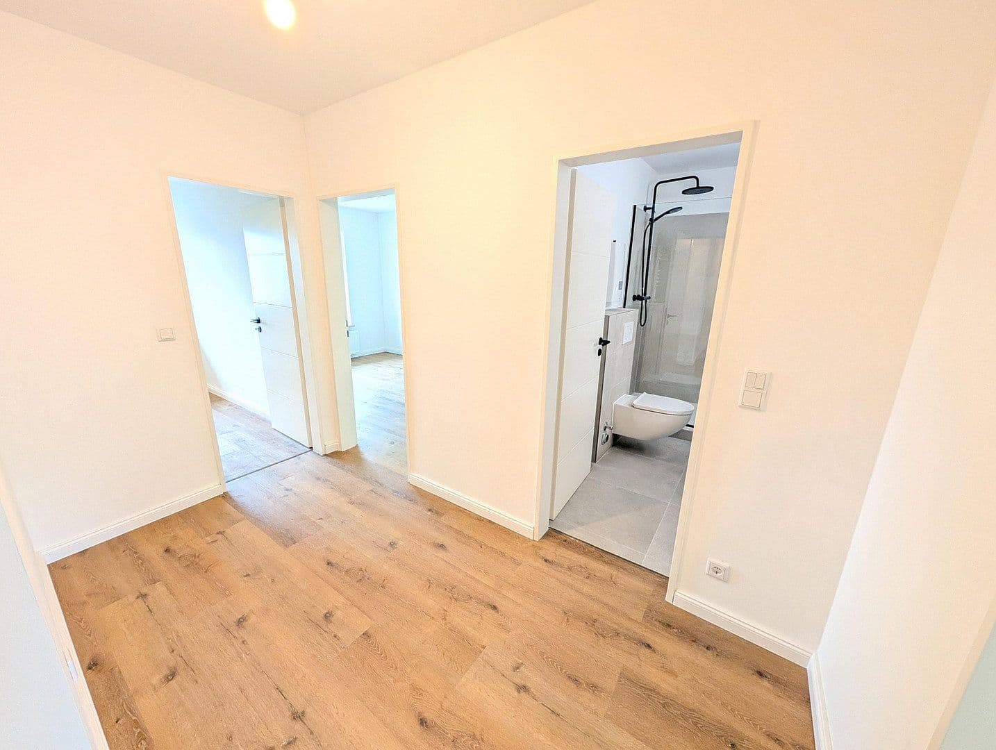 Prodej bytu 3+1 78 m², Walddörfer Str. 374, Hamburg, Hamburg Prodej bytu 3+1 78 m², Walddörfer Str. 374, Hamburg, Hamburg