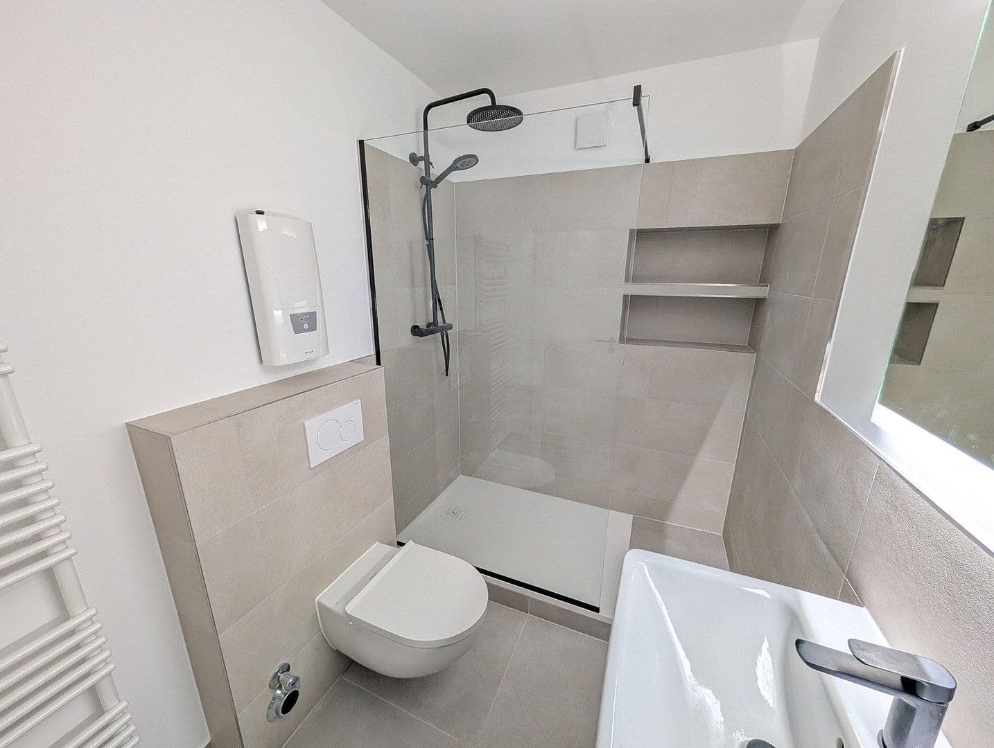 Prodej bytu 3+1 78 m², Walddörfer Str. 374, Hamburg, Hamburg Prodej bytu 3+1 78 m², Walddörfer Str. 374, Hamburg, Hamburg
