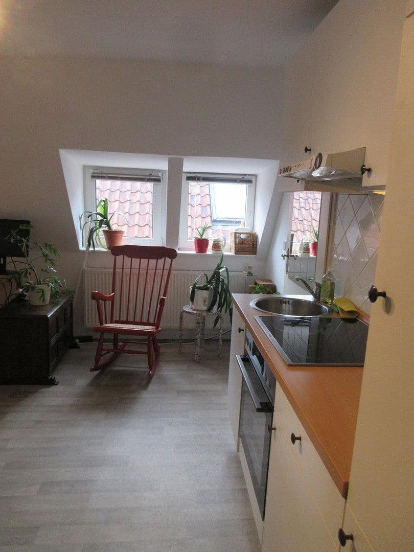Pronájem bytu 2+1 45 m², Oldenburg, Dolní Sasko Pronájem bytu 2+1 45 m², Oldenburg, Dolní Sasko