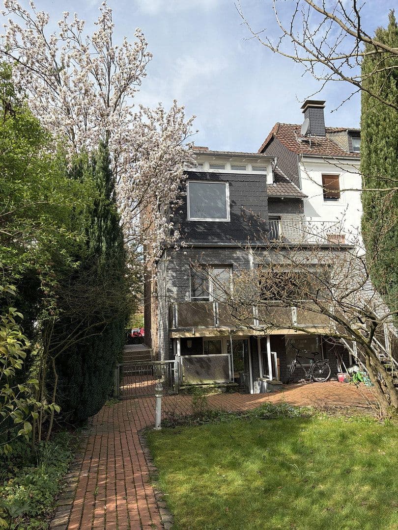 Prodej domu 139 m², pozemek 342 m², Münster, Severní Porýní-Vestfálsko Prodej domu 139 m², pozemek 342 m², Münster, Severní Porýní-Vestfálsko