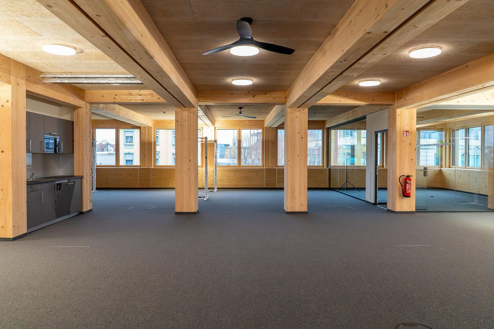 Pronájem kanceláře 432 m², Hafenallee 57, Offenbach, Hessen Pronájem kanceláře 432 m², Hafenallee 57, Offenbach, Hessen