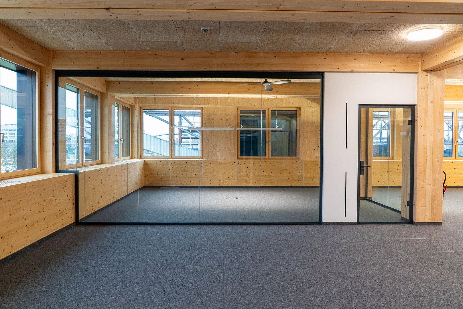 Pronájem kanceláře 432 m², Hafenallee 57, Offenbach, Hessen Pronájem kanceláře 432 m², Hafenallee 57, Offenbach, Hessen