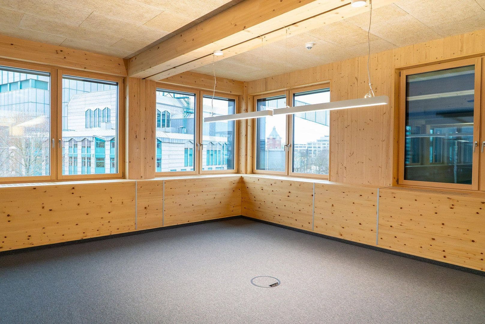 Pronájem kanceláře 432 m², Hafenallee 57, Offenbach, Hessen Pronájem kanceláře 432 m², Hafenallee 57, Offenbach, Hessen