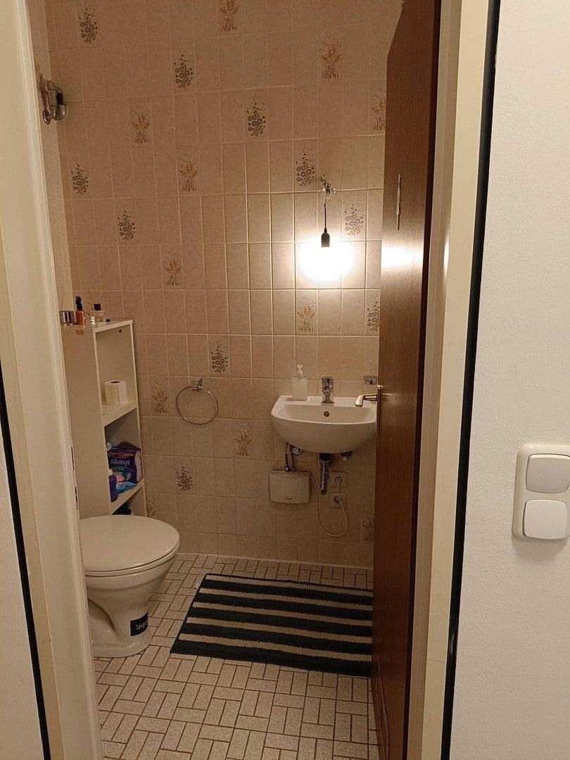 Pronájem bytu 3+1 90 m², Höfener Str. 142, Nürnberg, Bavorsko Pronájem bytu 3+1 90 m², Höfener Str. 142, Nürnberg, Bavorsko