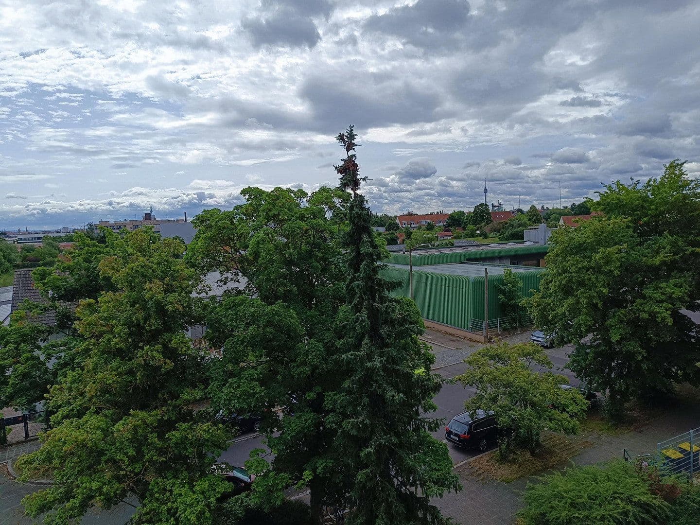 Pronájem bytu 3+1 90 m², Höfener Str. 142, Nürnberg, Bavorsko Pronájem bytu 3+1 90 m², Höfener Str. 142, Nürnberg, Bavorsko