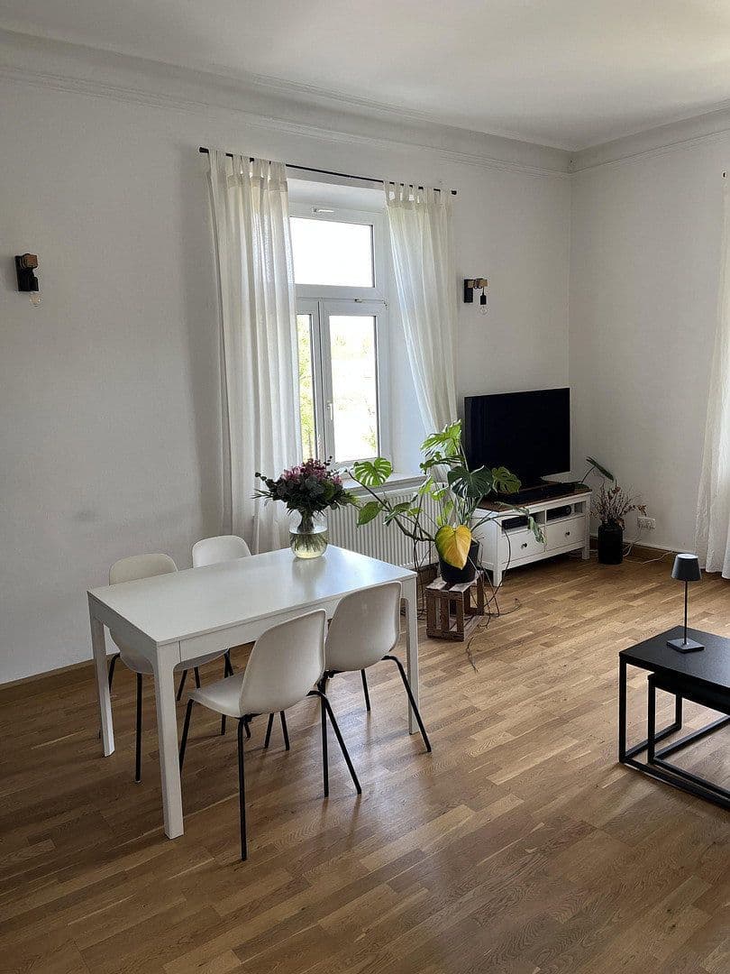 Pronájem bytu 3+1 93 m², Innere Münchener Str. 6, Landshut, Bavorsko Pronájem bytu 3+1 93 m², Innere Münchener Str. 6, Landshut, Bavorsko
