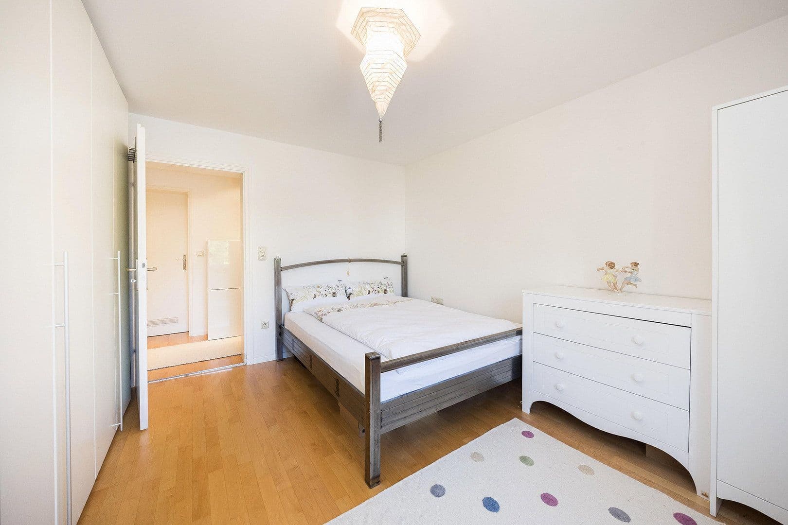 Prodej bytu 3+1 75 m², München, Bavorsko Prodej bytu 3+1 75 m², München, Bavorsko