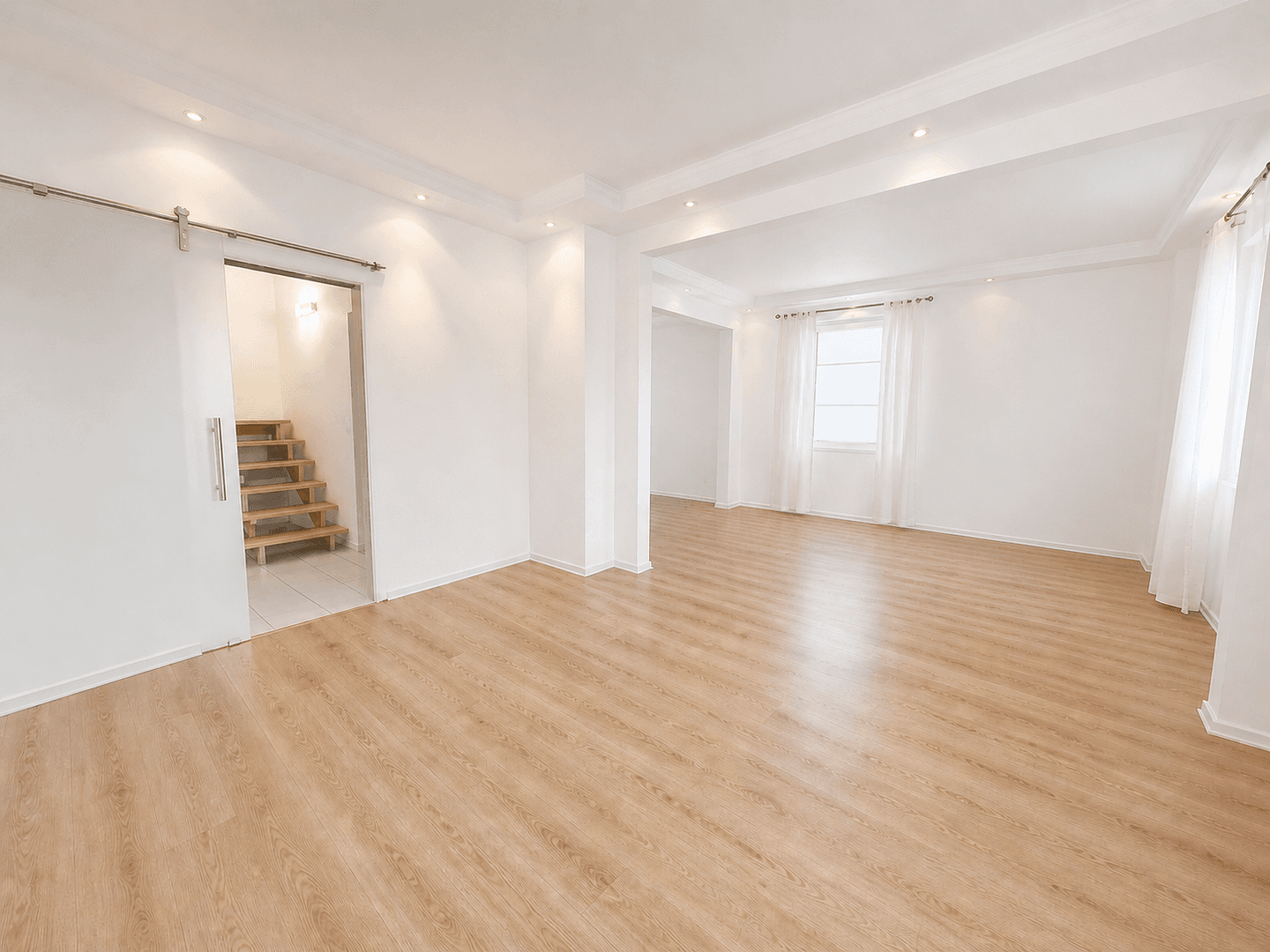 Pronájem bytu 3+kk 118 m², Gerhart-Hauptmann-Straße 14, Neustadt am Rübenberge, Dolní Sasko Pronájem bytu 3+kk 118 m², Gerhart-Hauptmann-Straße 14, Neustadt am Rübenberge, Dolní Sasko