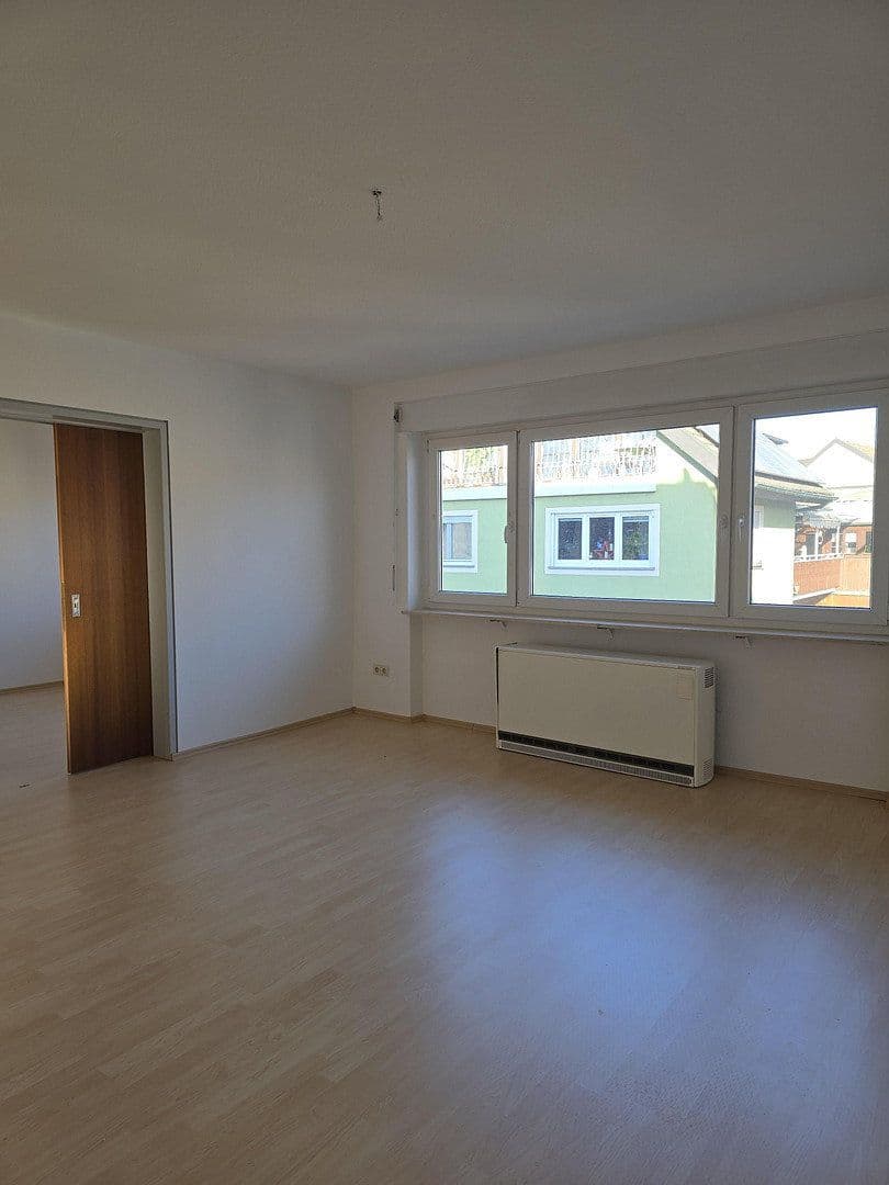 Prodej bytu 4+1 100 m², Endingen, Bádensko-Württembersko Prodej bytu 4+1 100 m², Endingen, Bádensko-Württembersko