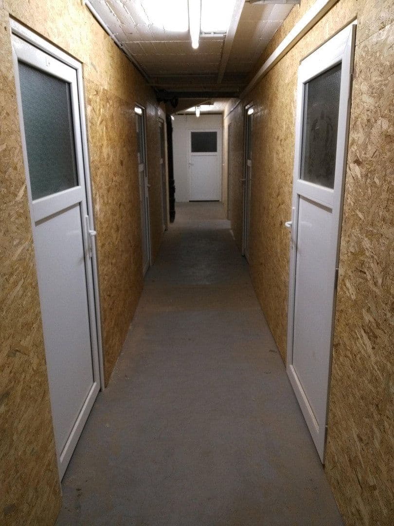 Pronájem nebytového prostoru 4 m², Stuttgart, Bádensko-Württembersko Pronájem nebytového prostoru 4 m², Stuttgart, Bádensko-Württembersko