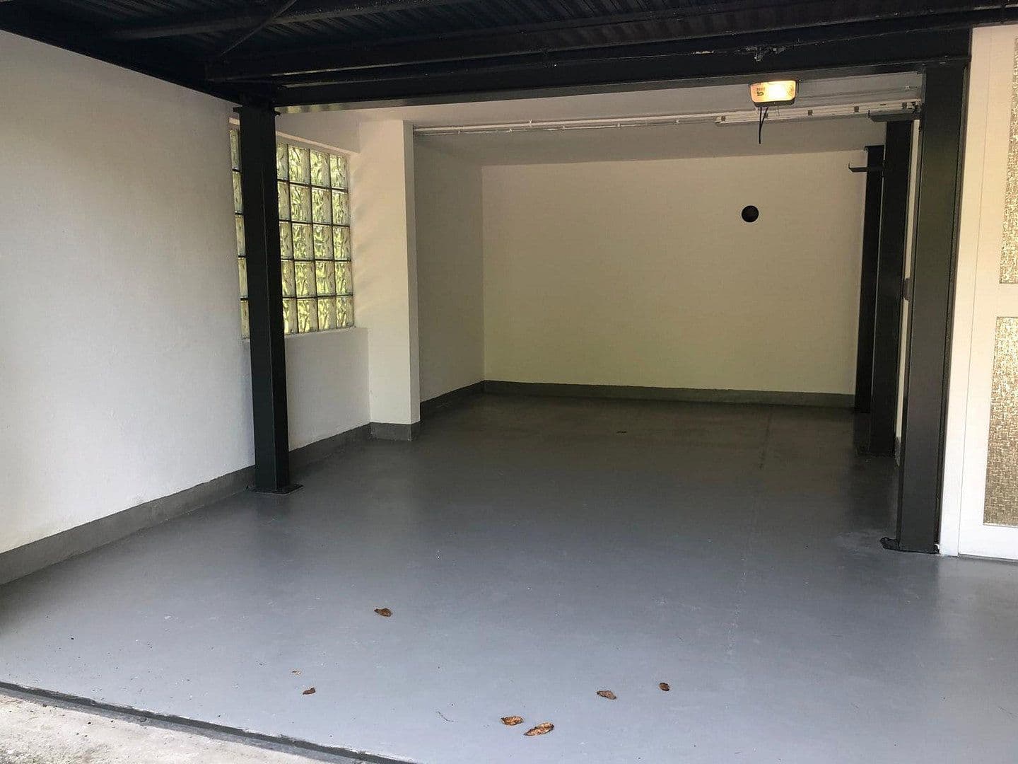 Pronájem domu 310 m², pozemek 1.650 m², Karlsruhe, Bádensko-Württembersko Pronájem domu 310 m², pozemek 1.650 m², Karlsruhe, Bádensko-Württembersko