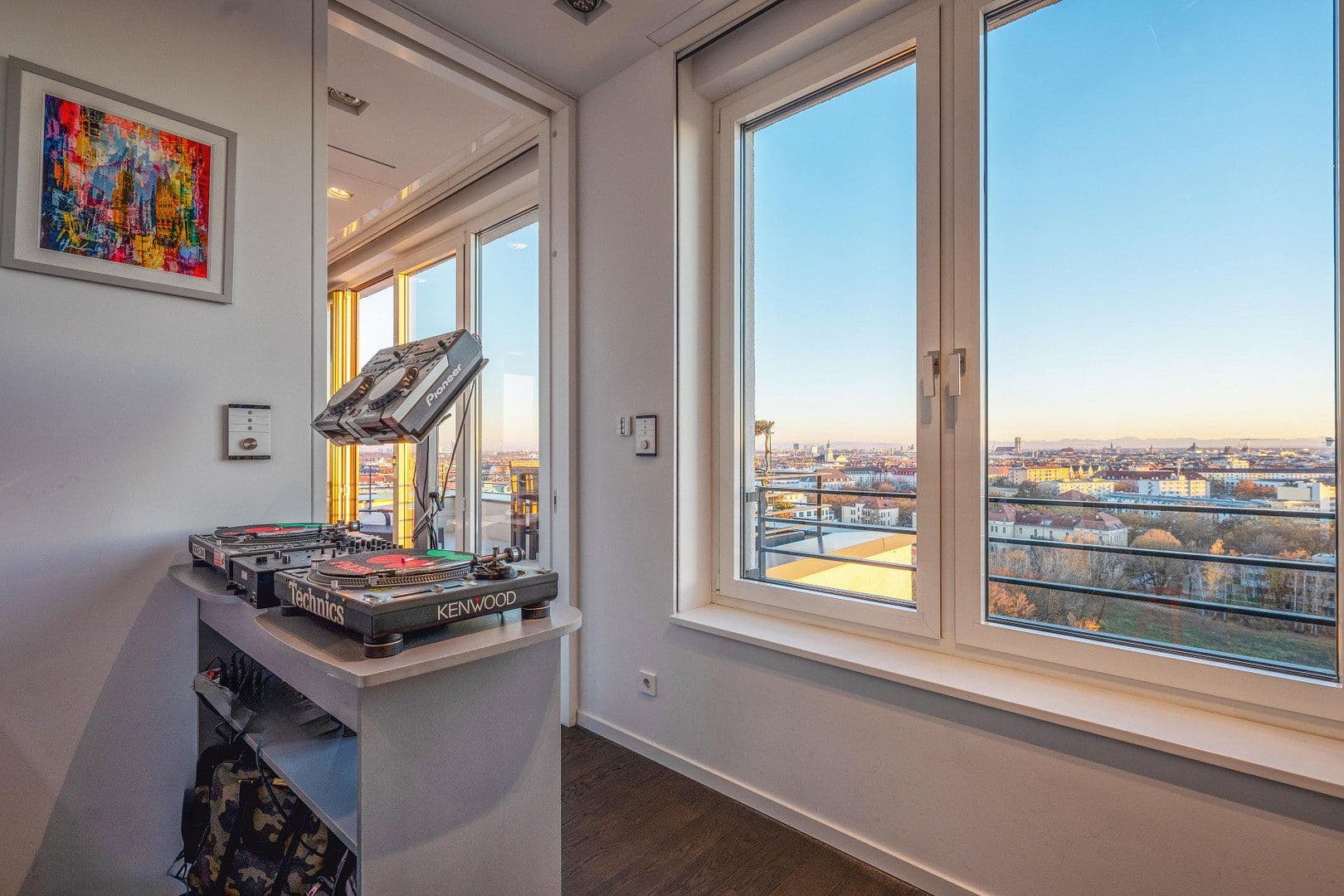 Pronájem bytu 4+kk 171 m², München, Bavorsko Pronájem bytu 4+kk 171 m², München, Bavorsko