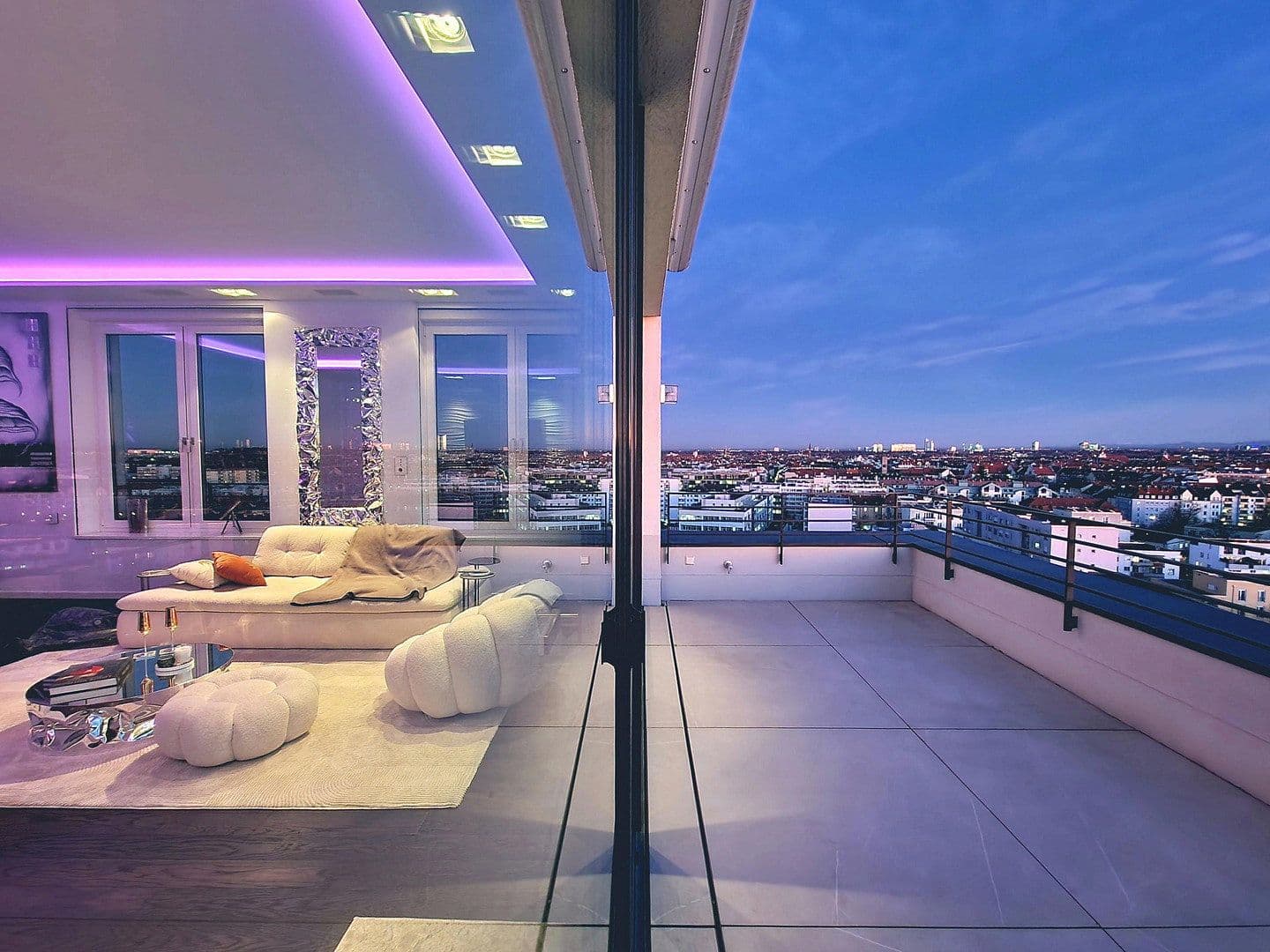 Pronájem bytu 4+kk 171 m², München, Bavorsko Pronájem bytu 4+kk 171 m², München, Bavorsko