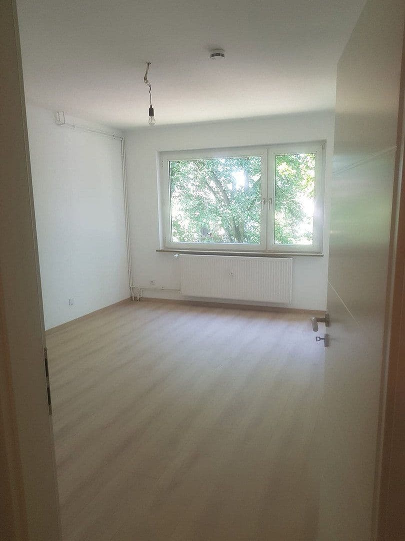 Pronájem bytu 3+1 68 m², Allmendestraße 1, Moers, Severní Porýní-Vestfálsko Pronájem bytu 3+1 68 m², Allmendestraße 1, Moers, Severní Porýní-Vestfálsko