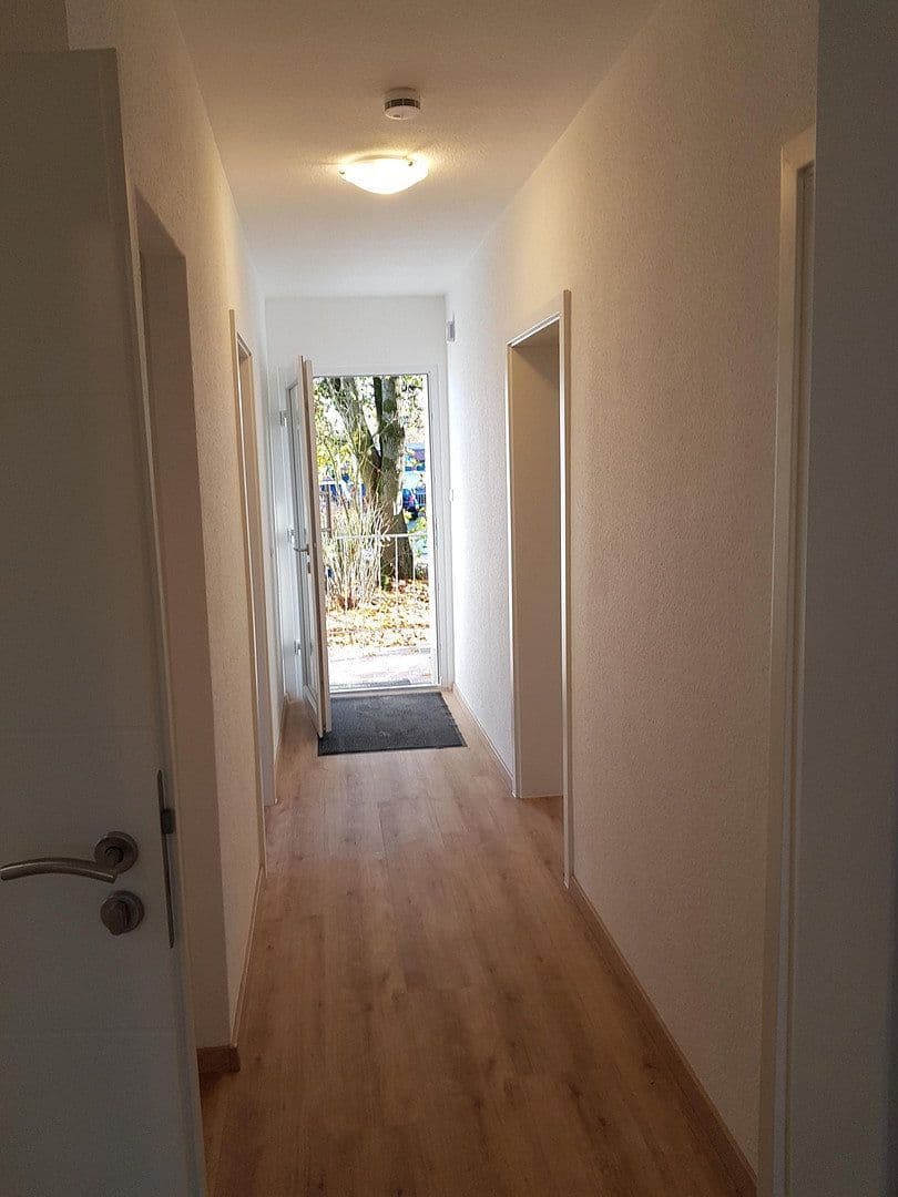 Pronájem bytu 3+1 68 m², Allmendestraße 1, Moers, Severní Porýní-Vestfálsko Pronájem bytu 3+1 68 m², Allmendestraße 1, Moers, Severní Porýní-Vestfálsko