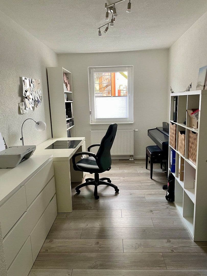 Pronájem bytu 3+1 86 m², Blücherstraße 20, Pforzheim, Bádensko-Württembersko Pronájem bytu 3+1 86 m², Blücherstraße 20, Pforzheim, Bádensko-Württembersko