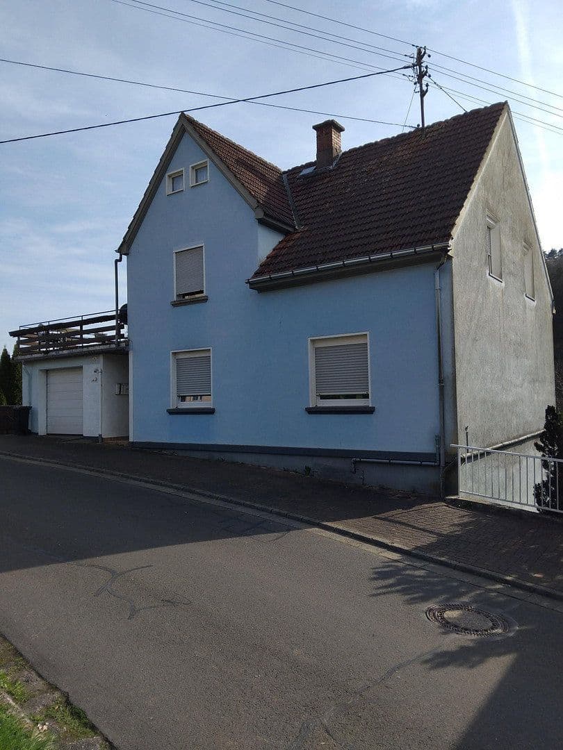Prodej domu 264 m², pozemek 400 m², Idar-Oberstein, Porýní-Falc Prodej domu 264 m², pozemek 400 m², Idar-Oberstein, Porýní-Falc