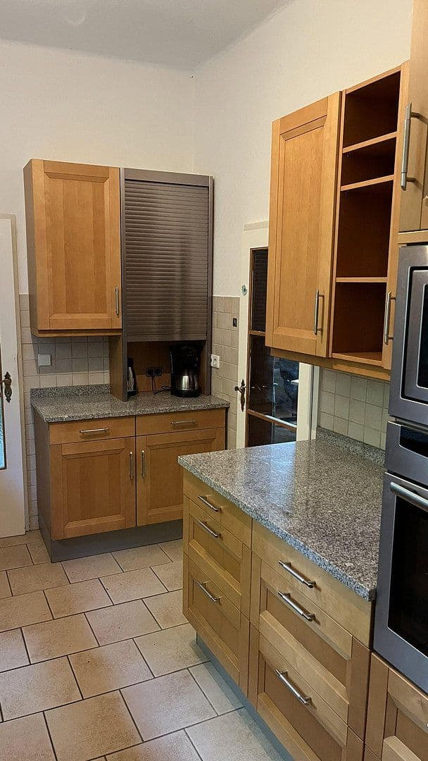 Prodej domu 220 m², pozemek 1.100 m², Uelzen, Dolní Sasko Prodej domu 220 m², pozemek 1.100 m², Uelzen, Dolní Sasko