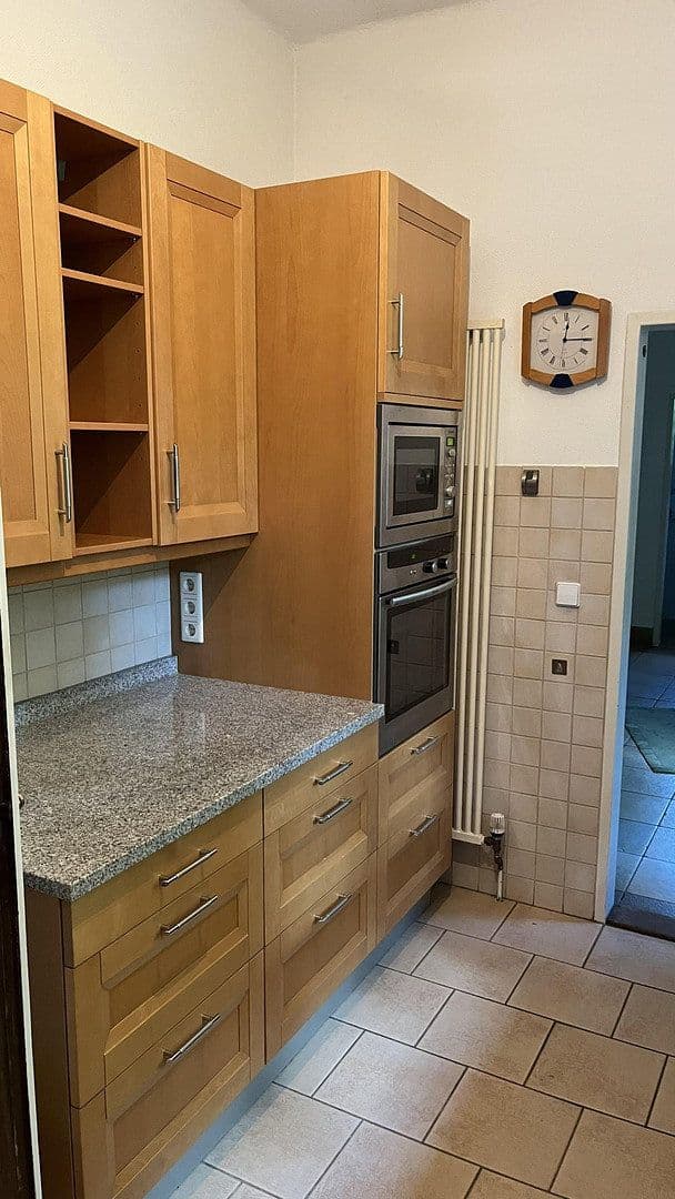 Prodej domu 220 m², pozemek 1.100 m², Uelzen, Dolní Sasko Prodej domu 220 m², pozemek 1.100 m², Uelzen, Dolní Sasko