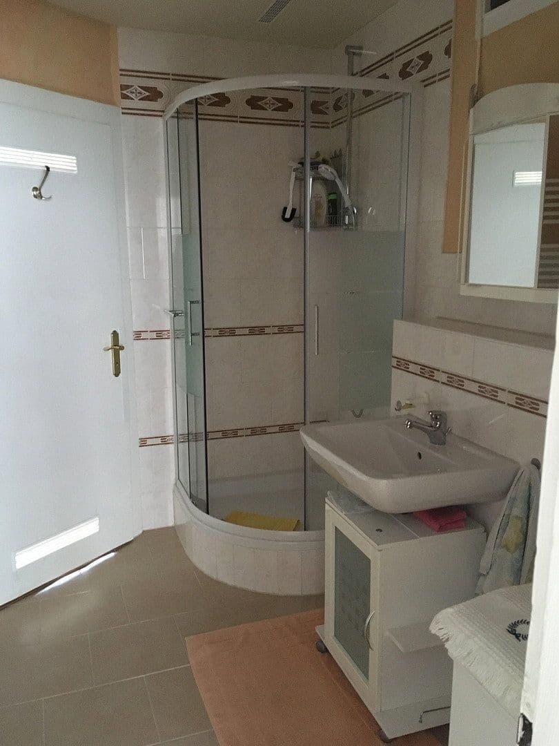 Prodej domu 550 m², pozemek 235 m², Mönchengladbach, Severní Porýní-Vestfálsko Prodej domu 550 m², pozemek 235 m², Mönchengladbach, Severní Porýní-Vestfálsko