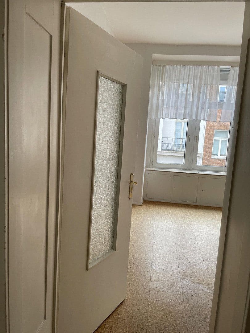 Prodej domu 550 m², pozemek 235 m², Mönchengladbach, Severní Porýní-Vestfálsko Prodej domu 550 m², pozemek 235 m², Mönchengladbach, Severní Porýní-Vestfálsko