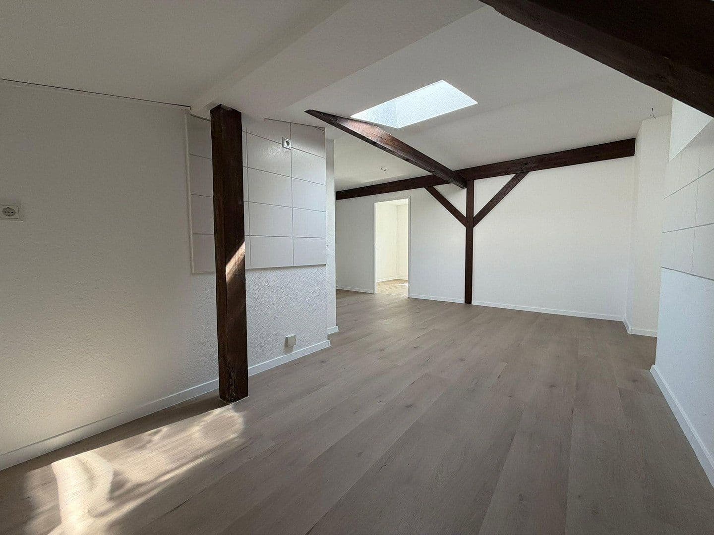 Pronájem bytu 3+1 85 m², Schneiderstraße 21, Eberswalde, Braniborsko Pronájem bytu 3+1 85 m², Schneiderstraße 21, Eberswalde, Braniborsko