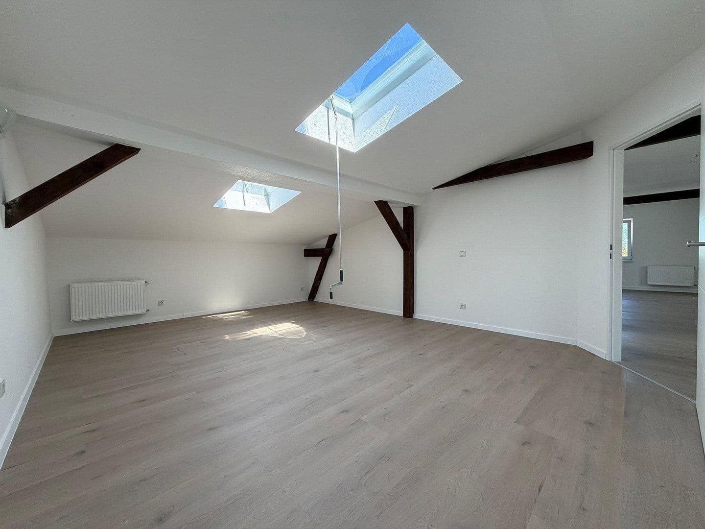 Pronájem bytu 3+1 85 m², Schneiderstraße 21, Eberswalde, Braniborsko Pronájem bytu 3+1 85 m², Schneiderstraße 21, Eberswalde, Braniborsko