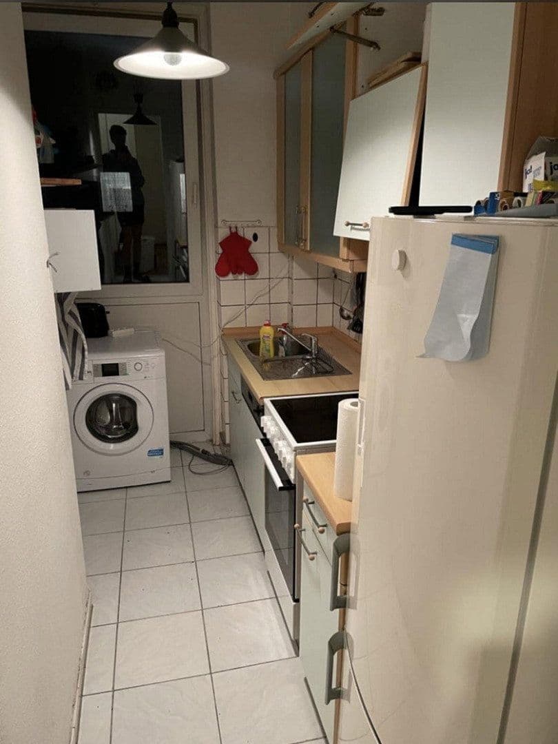 Pronájem bytu 1+1 21 m², Schwalbacher Straße 22, Frankfurt am Main, Hessen Pronájem bytu 1+1 21 m², Schwalbacher Straße 22, Frankfurt am Main, Hessen