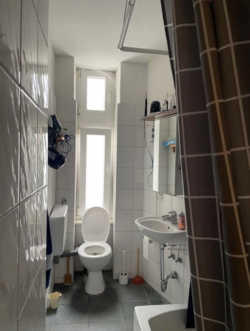 Pronájem bytu 1+1 21 m², Schwalbacher Straße 22, Frankfurt am Main, Hessen Pronájem bytu 1+1 21 m², Schwalbacher Straße 22, Frankfurt am Main, Hessen