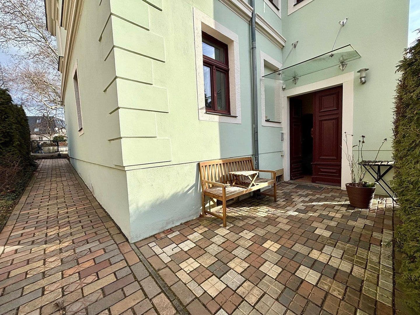 Prodej domu 400 m², pozemek 590 m², Dresden, Sasko Prodej domu 400 m², pozemek 590 m², Dresden, Sasko